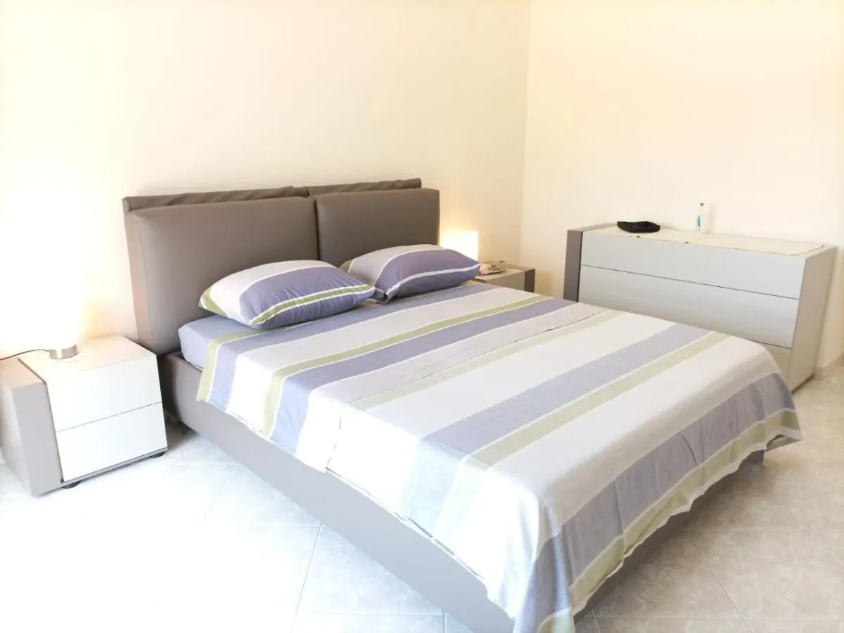 Semplice Bnb Amoroso 0*, トラーパニ イタリア